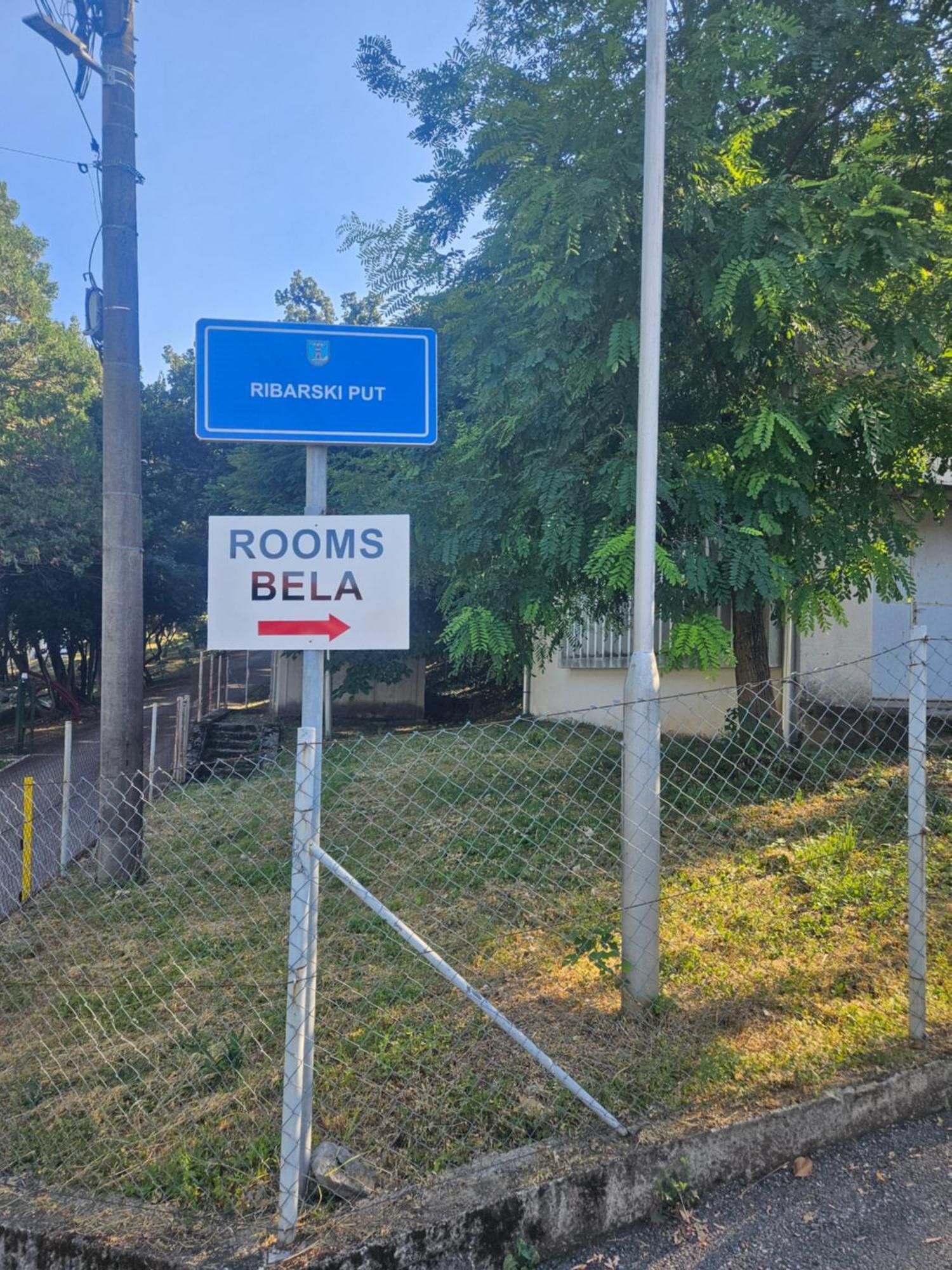 Salyna "Rooms Bela" Ичичи Экстерьер фото